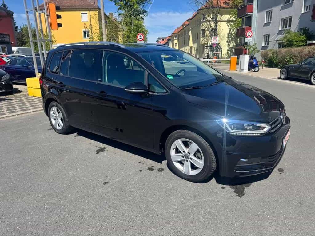 Volkswagen Touran Sound BMT/Start-Stopp 10/2017-photo-2
