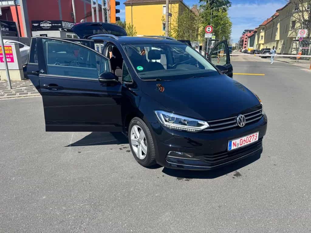 Volkswagen Touran Sound BMT/Start-Stopp 10/2017-photo-3