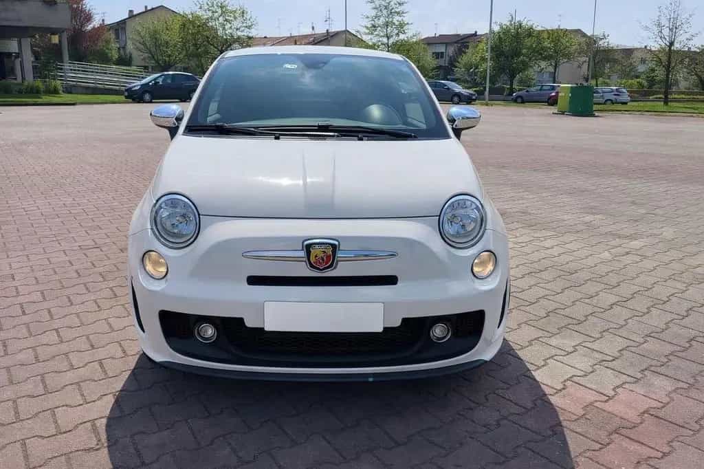 Abarth 500 1.4 Turbo T-Jet Custom 02/2015-photo-1
