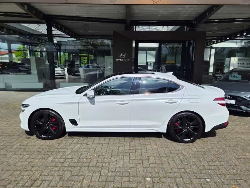 Genesis G70 Sport Leder/LED/ACC/Pano/El. Heckklappe/Appl 11/2024-photo-3