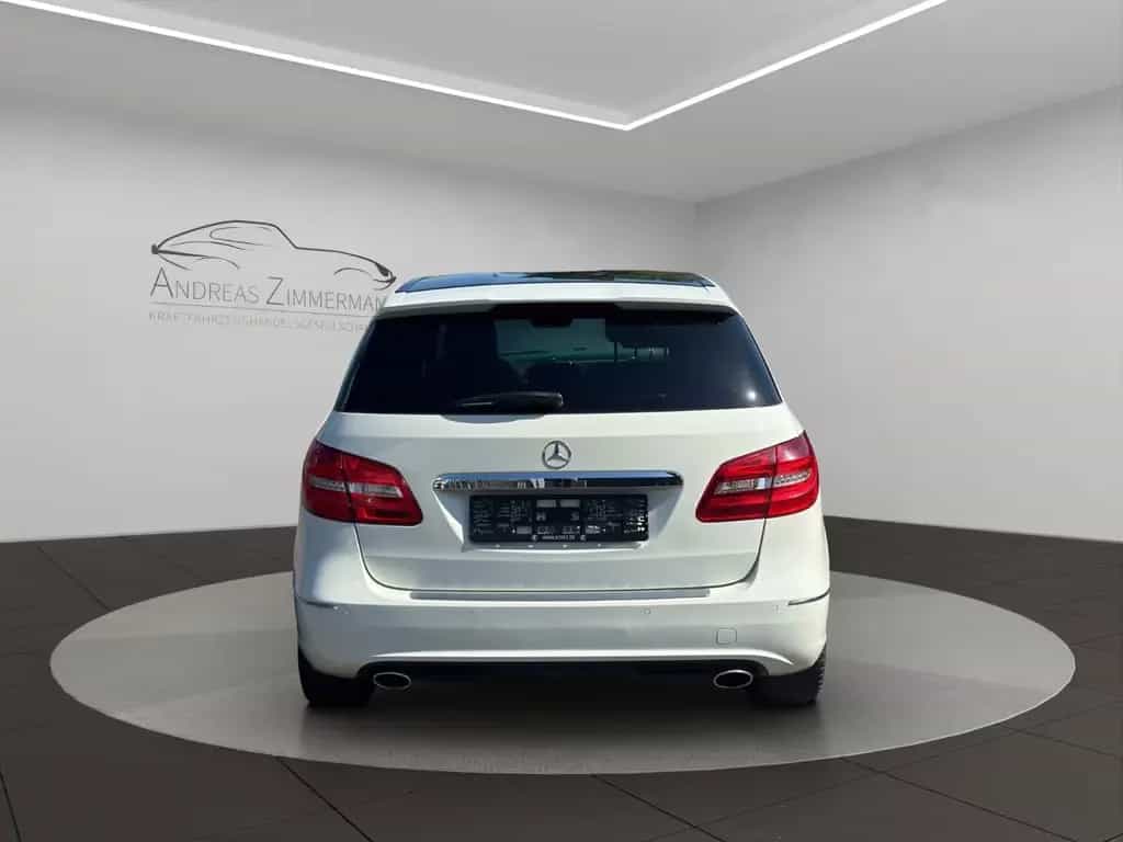 Mercedes-Benz B 220 B220 4Matic SPORT-PAKET/NAVI/AHK 08/2014-photo-6