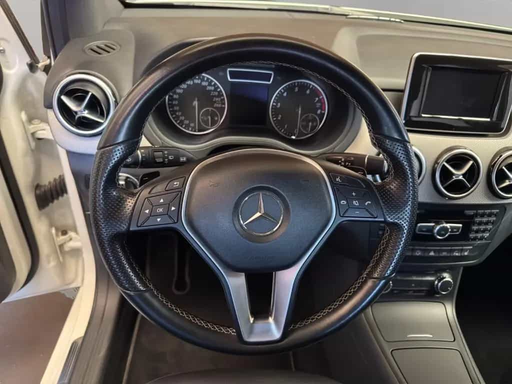 Mercedes-Benz B 220 B220 4Matic SPORT-PAKET/NAVI/AHK 08/2014-photo-9