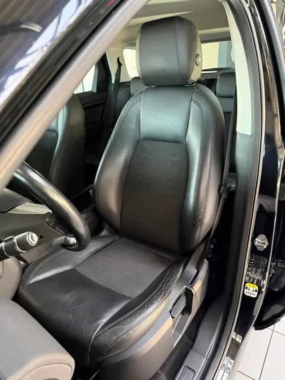 Land Rover Discovery Sport AWD 11/2015-photo-11