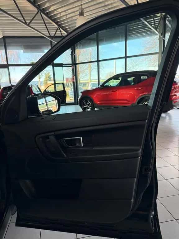 Land Rover Discovery Sport AWD 11/2015-photo-27