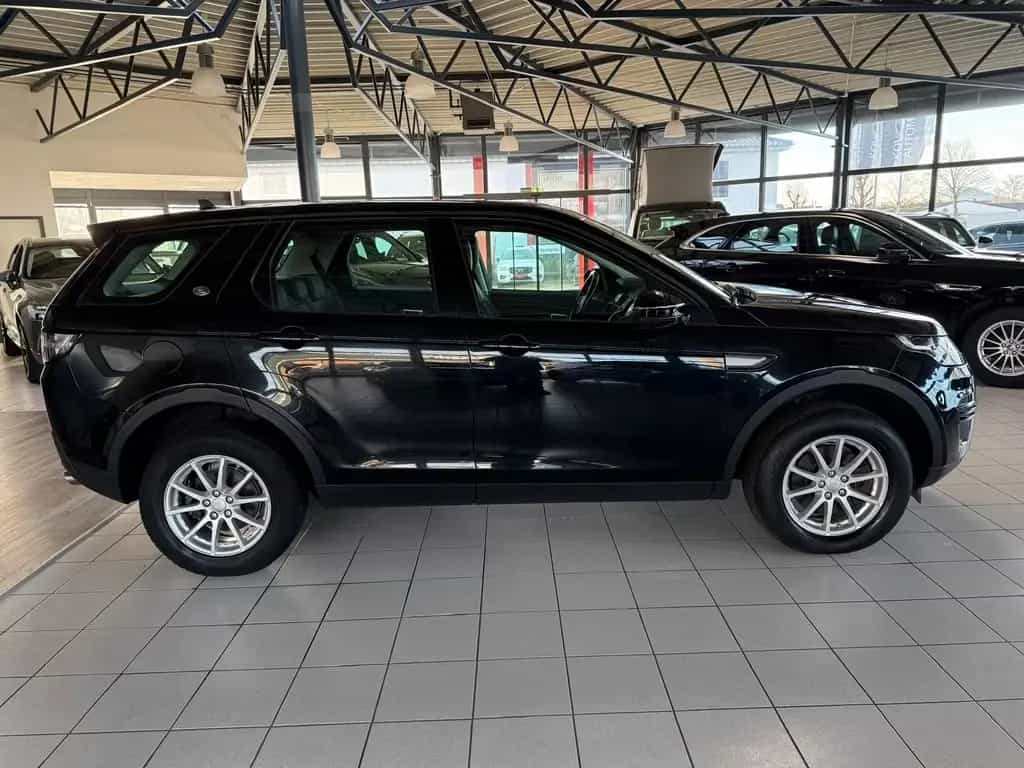 Land Rover Discovery Sport AWD 11/2015-photo-3