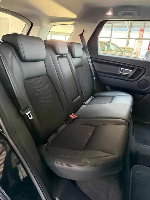 Land Rover Discovery Sport AWD 11/2015-photo-30
