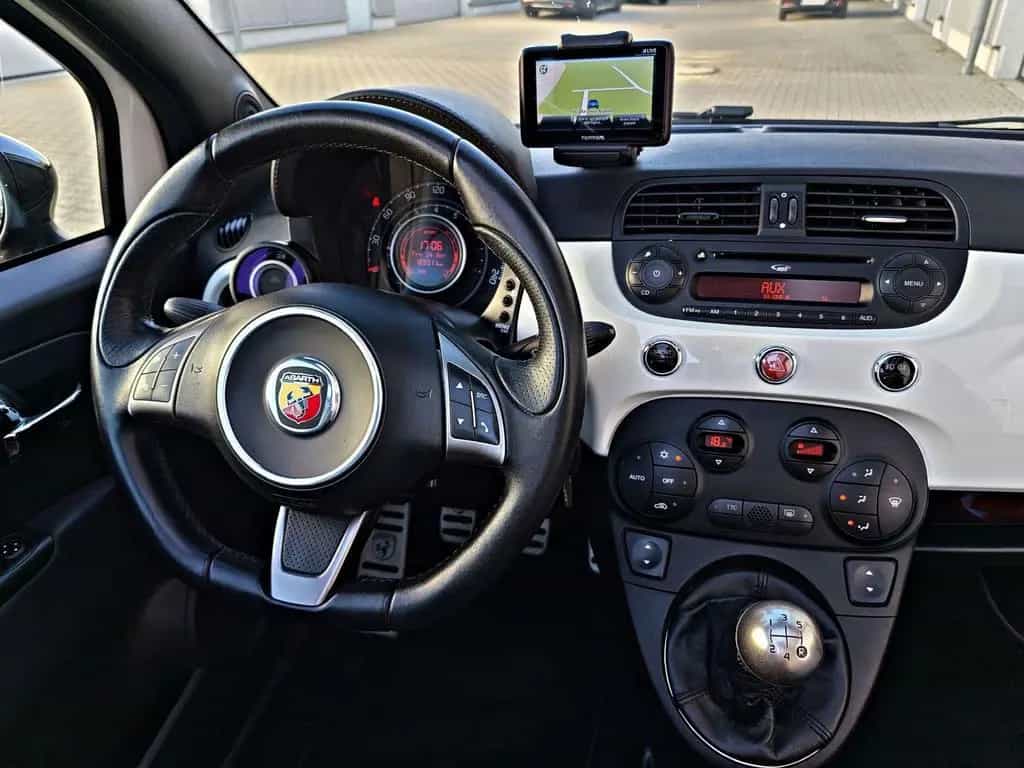 Abarth 595C Turismo*Cabrio*Xenon*Leder*Navi*PDC 05/2013-photo-20