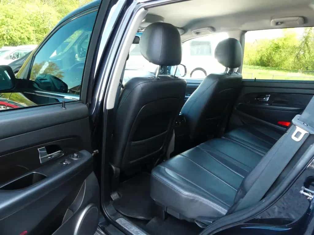 Ssangyong Rexton W 4WD Automatik | Leder | Klima | AHK 11/2013-photo-12