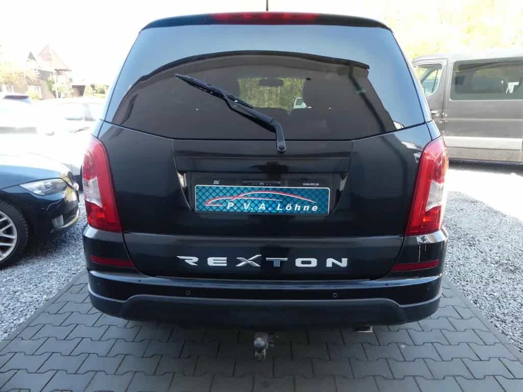 Ssangyong Rexton W 4WD Automatik | Leder | Klima | AHK 11/2013-photo-5