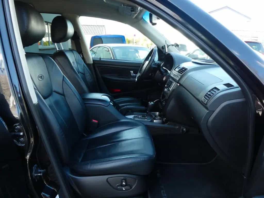 Ssangyong Rexton W 4WD Automatik | Leder | Klima | AHK 11/2013-photo-9