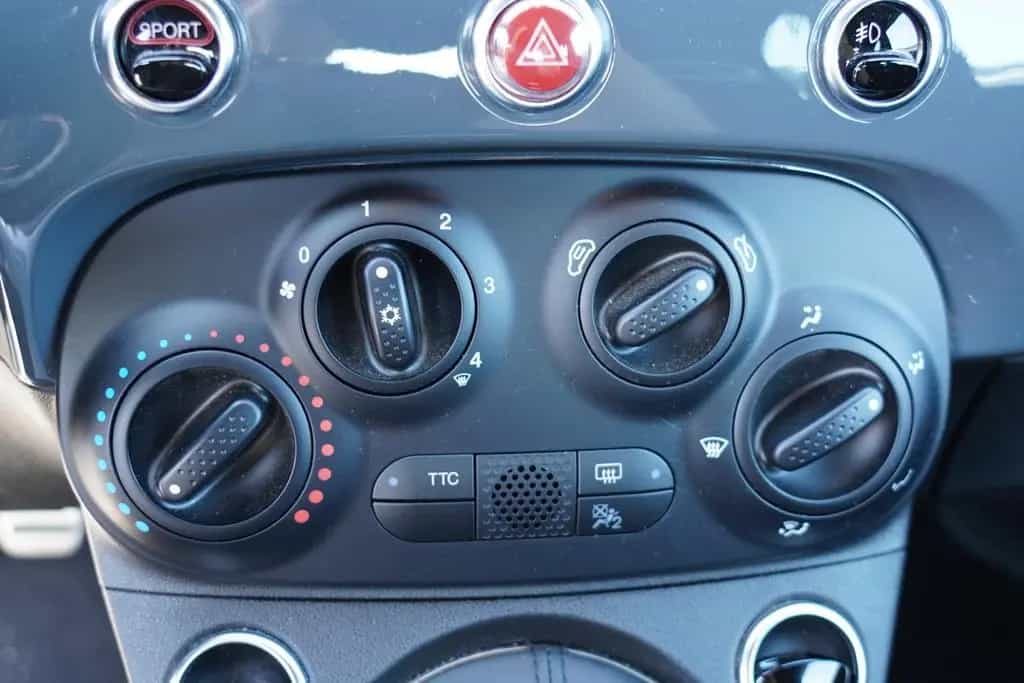 Abarth 595C Cabrio MIT 2 JAHREN GARANTIE !!! 10/2020-photo-10