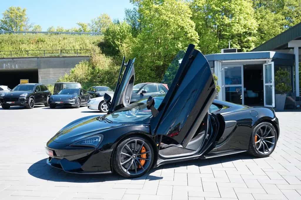 McLaren 570S /Lift/B&W/Sports-Exhaust/Ceramic/ 05/2020-photo-26