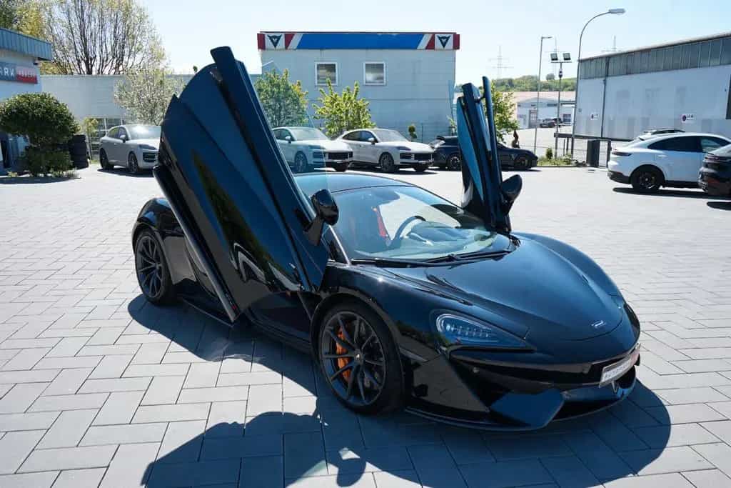McLaren 570S /Lift/B&W/Sports-Exhaust/Ceramic/ 05/2020-photo-38