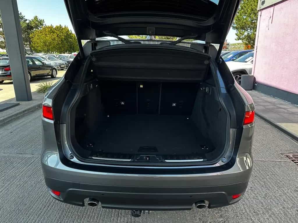 Jaguar F-Pace F-PACE Prestige AWD 08/2019-photo-10