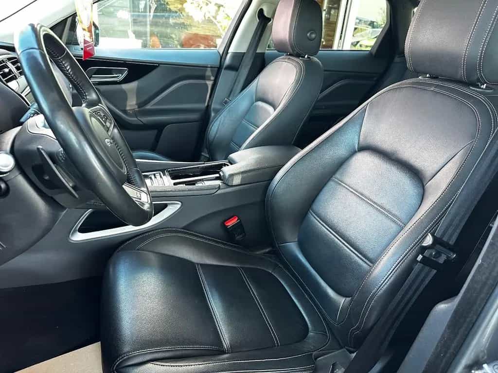 Jaguar F-Pace F-PACE Prestige AWD 08/2019-photo-19