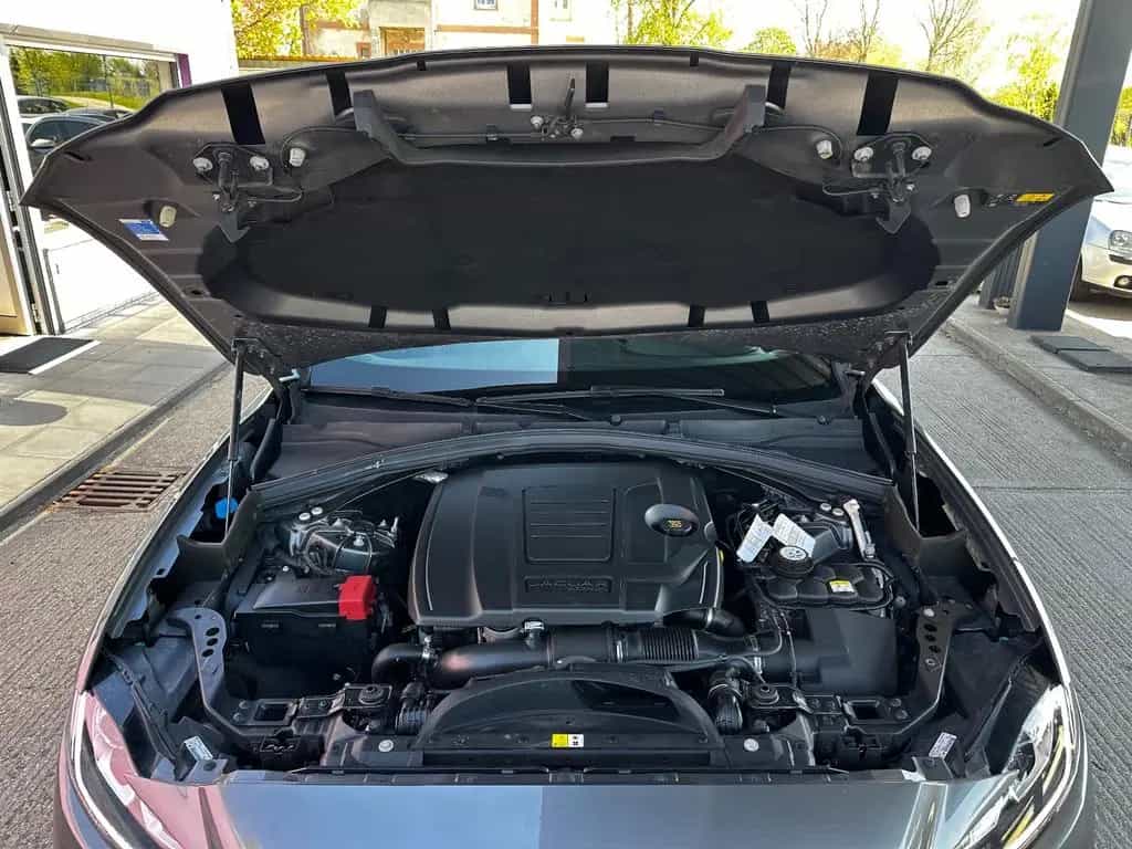 Jaguar F-Pace F-PACE Prestige AWD 08/2019-photo-2