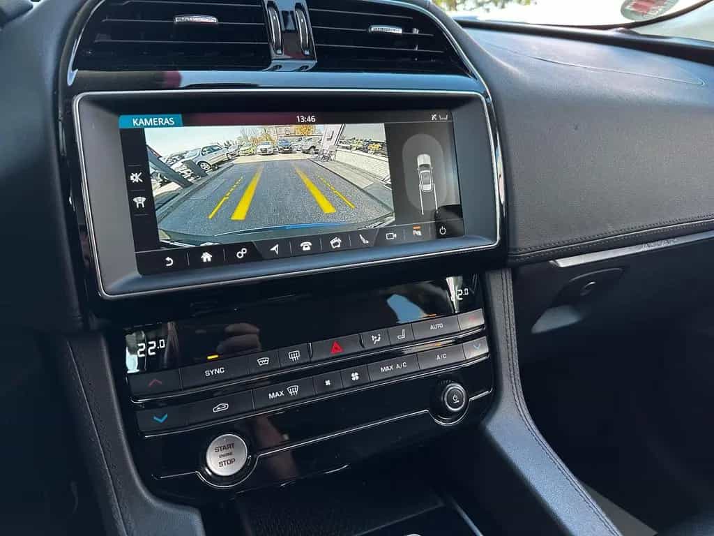 Jaguar F-Pace F-PACE Prestige AWD 08/2019-photo-22