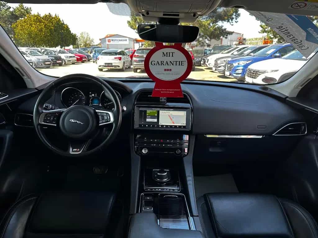 Jaguar F-Pace F-PACE Prestige AWD 08/2019-photo-29