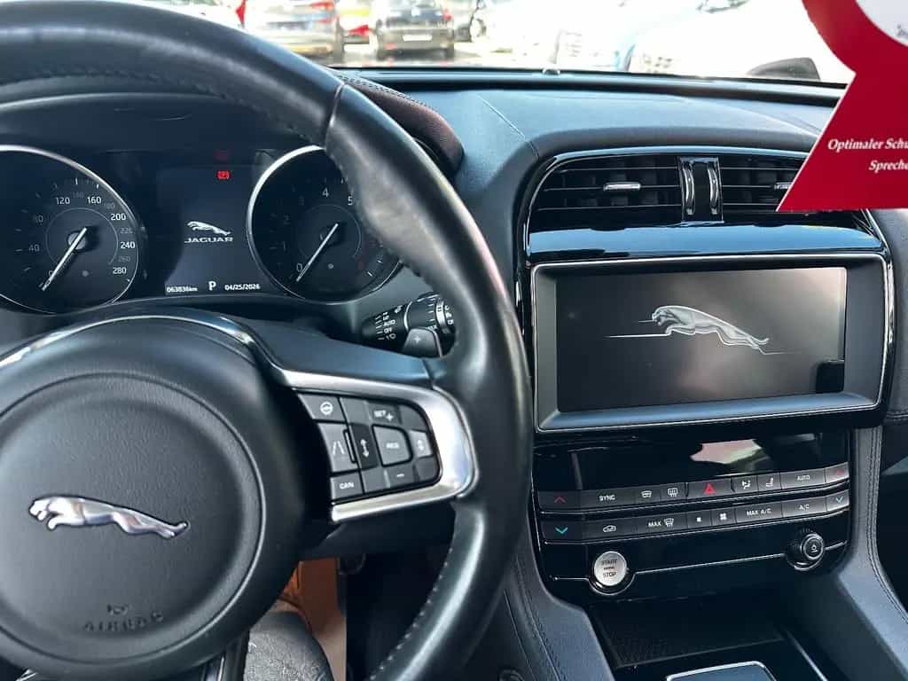 Jaguar F-Pace F-PACE Prestige AWD 08/2019-photo-36