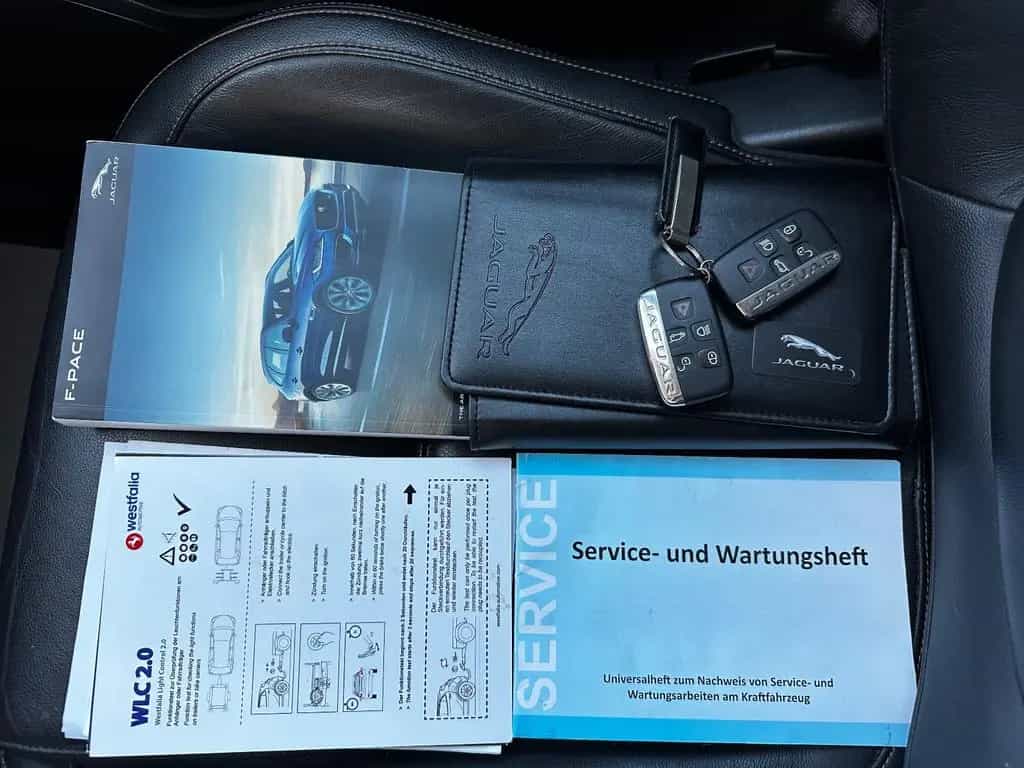 Jaguar F-Pace F-PACE Prestige AWD 08/2019-photo-37