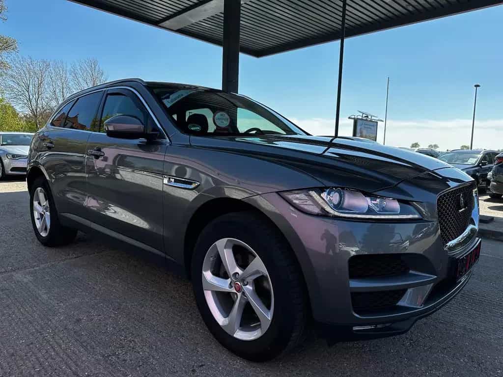 Jaguar F-Pace F-PACE Prestige AWD 08/2019-photo-6