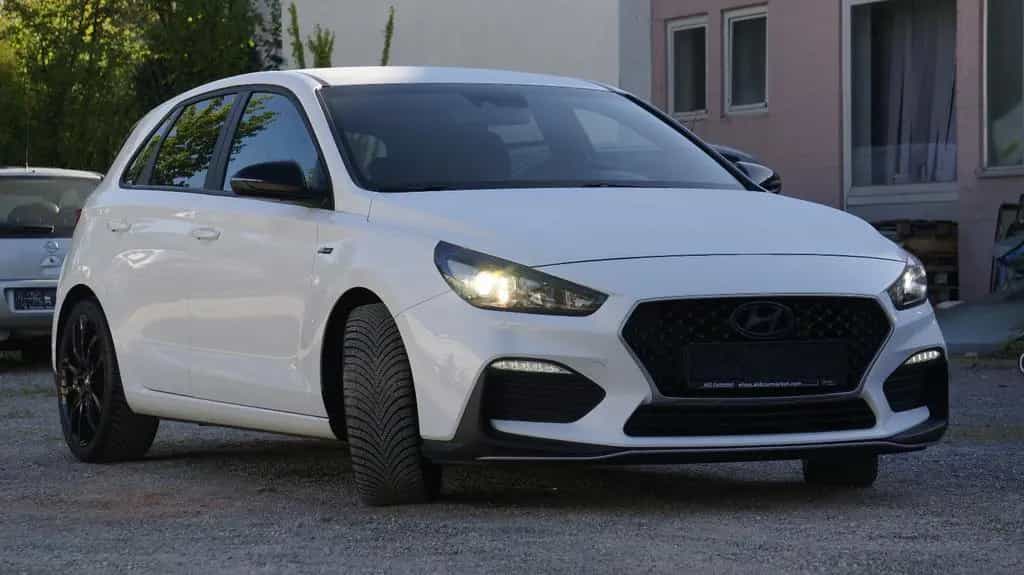 Hyundai i30 1.6 N Line AHK*SHZ*NAVI 11/2019-photo-8