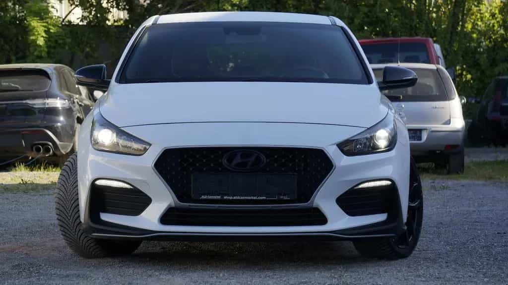Hyundai i30 1.6 N Line AHK*SHZ*NAVI 11/2019-photo-9