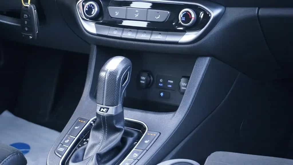 Hyundai i30 1.6 N Line AHK*SHZ*NAVI 11/2019-photo-34