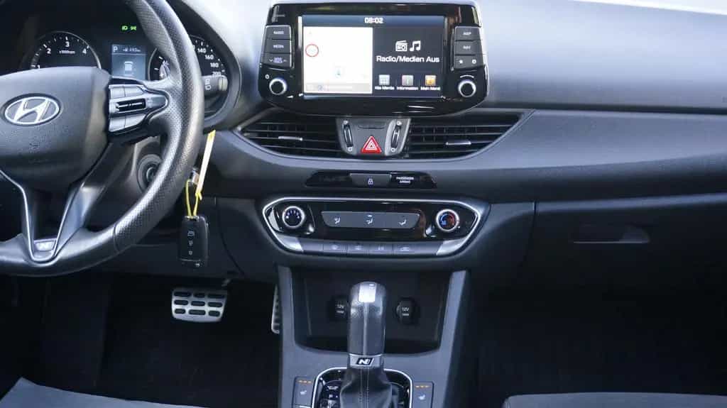 Hyundai i30 1.6 N Line AHK*SHZ*NAVI 11/2019-photo-42