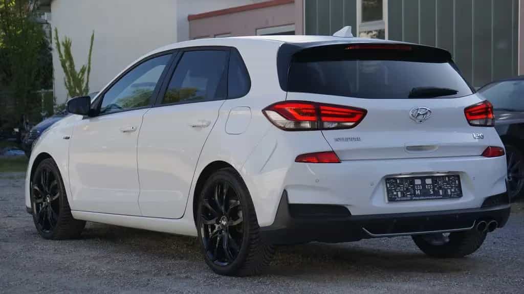 Hyundai i30 1.6 N Line AHK*SHZ*NAVI 11/2019-photo-5
