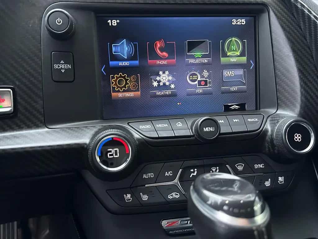Corvette Z06 3LZ LT4 ATM 21tkm unfallfrei 10/2018-photo-10