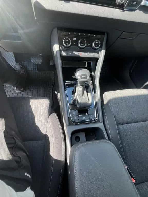 Skoda Karoq 1.5 TSI ACT DSG STYLE STYLE 09/2017-photo-8