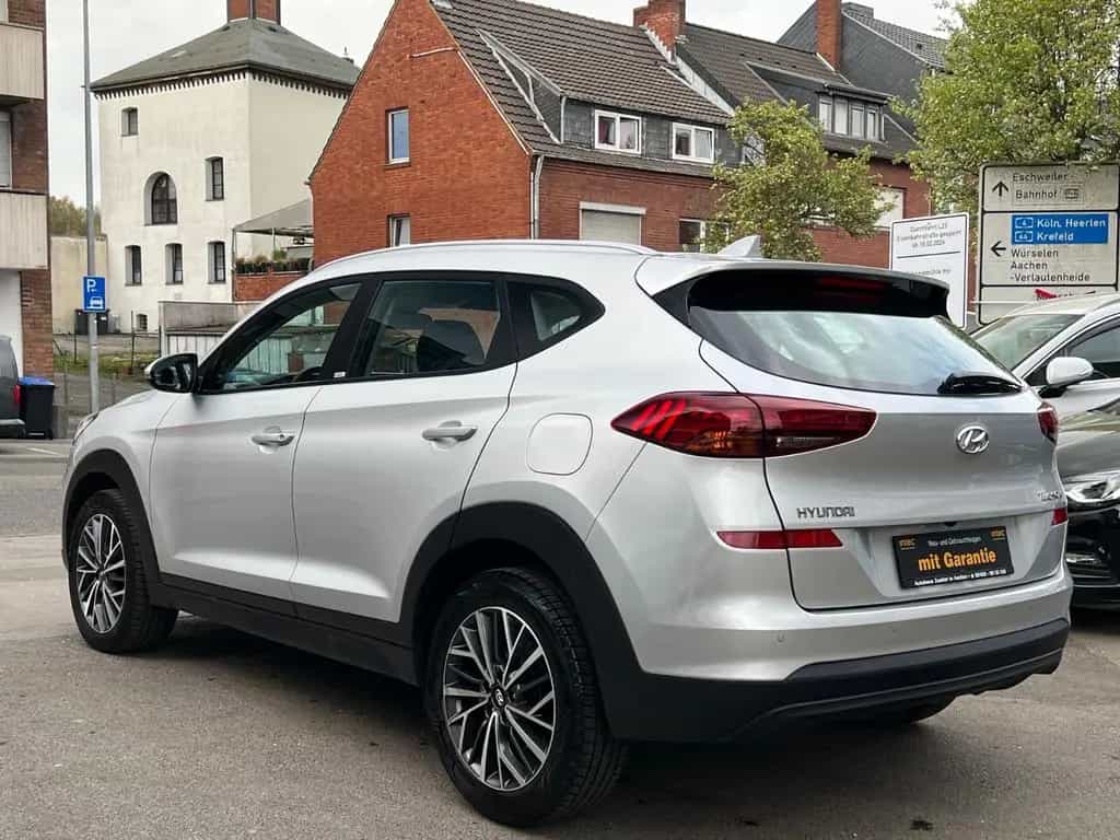 Hyundai TUCSON Advantage 2WD*TÜV*INS* 07/2020-photo-12
