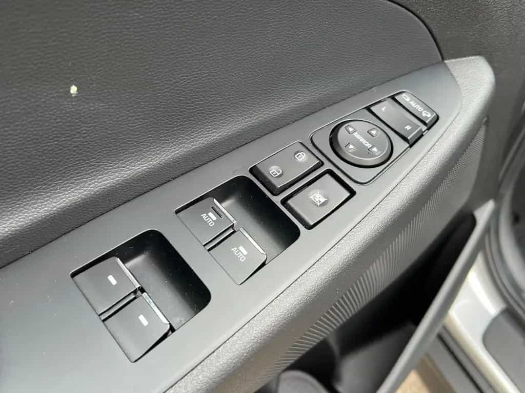 Hyundai TUCSON Advantage 2WD*TÜV*INS* 07/2020-photo-17