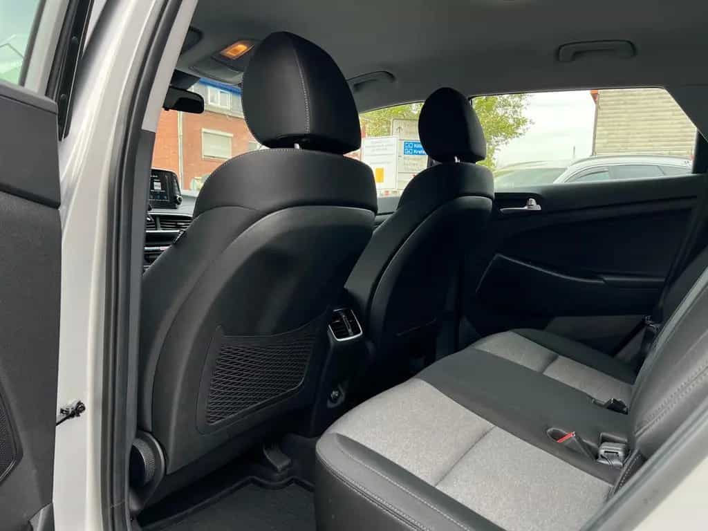 Hyundai TUCSON Advantage 2WD*TÜV*INS* 07/2020-photo-19