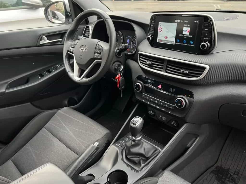 Hyundai TUCSON Advantage 2WD*TÜV*INS* 07/2020-photo-24