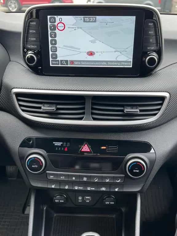 Hyundai TUCSON Advantage 2WD*TÜV*INS* 07/2020-photo-27