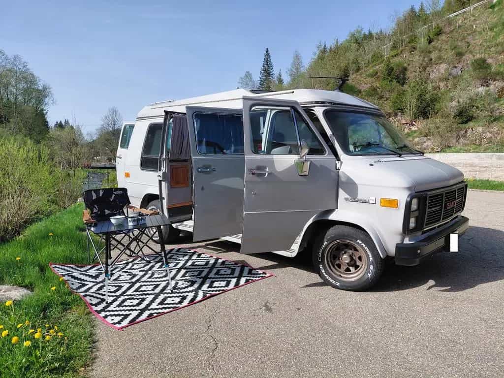 GMC Vandura Camperumbau, 11.111 € 06/1990-photo-14