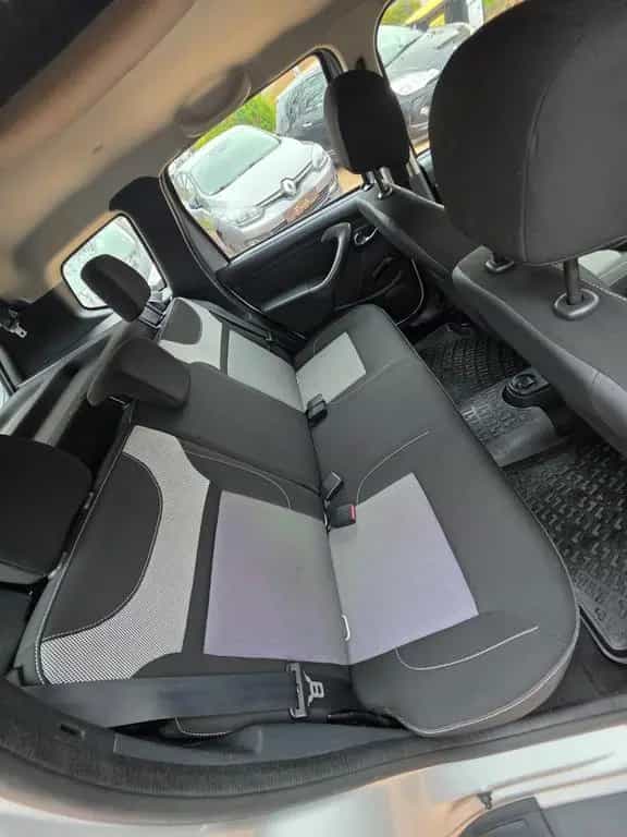 Dacia Duster Laureate 4x4*Tempo*PDC*Klima*AHK*Garantie 03/2016-photo-21