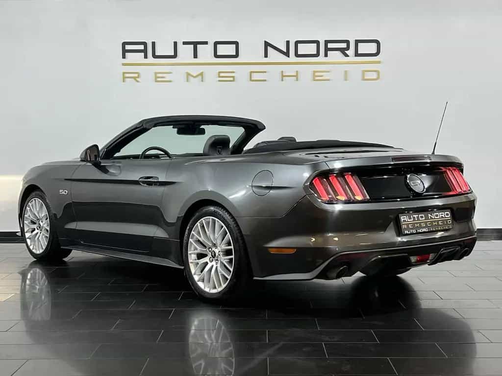 Ford Mustang 5.0 GT Convertible *Kamera*Perf-Paket* 03/2016-photo-7