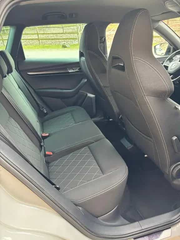 Skoda Karoq 2.0 TSI DSG 4x4 SPORTLINE 08/2019-photo-15