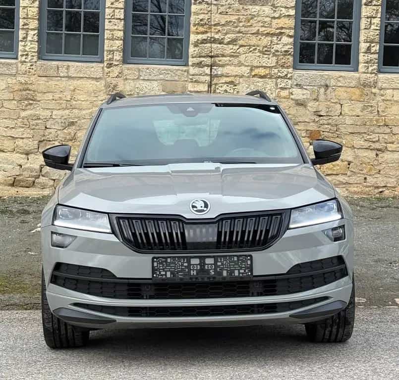 Skoda Karoq 2.0 TSI DSG 4x4 SPORTLINE 08/2019-photo-22