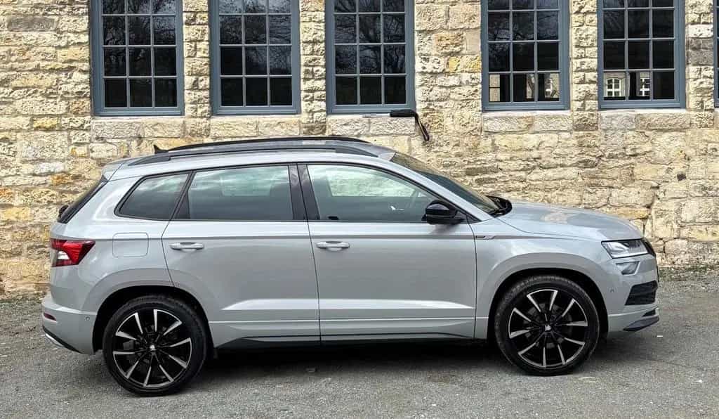 Skoda Karoq 2.0 TSI DSG 4x4 SPORTLINE 08/2019-photo-3