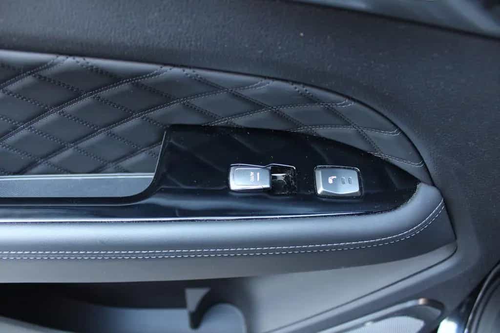 Ssangyong REXTON 2.2 e-XDi 220 Sapphire 4WD AT 05/2019-photo-19