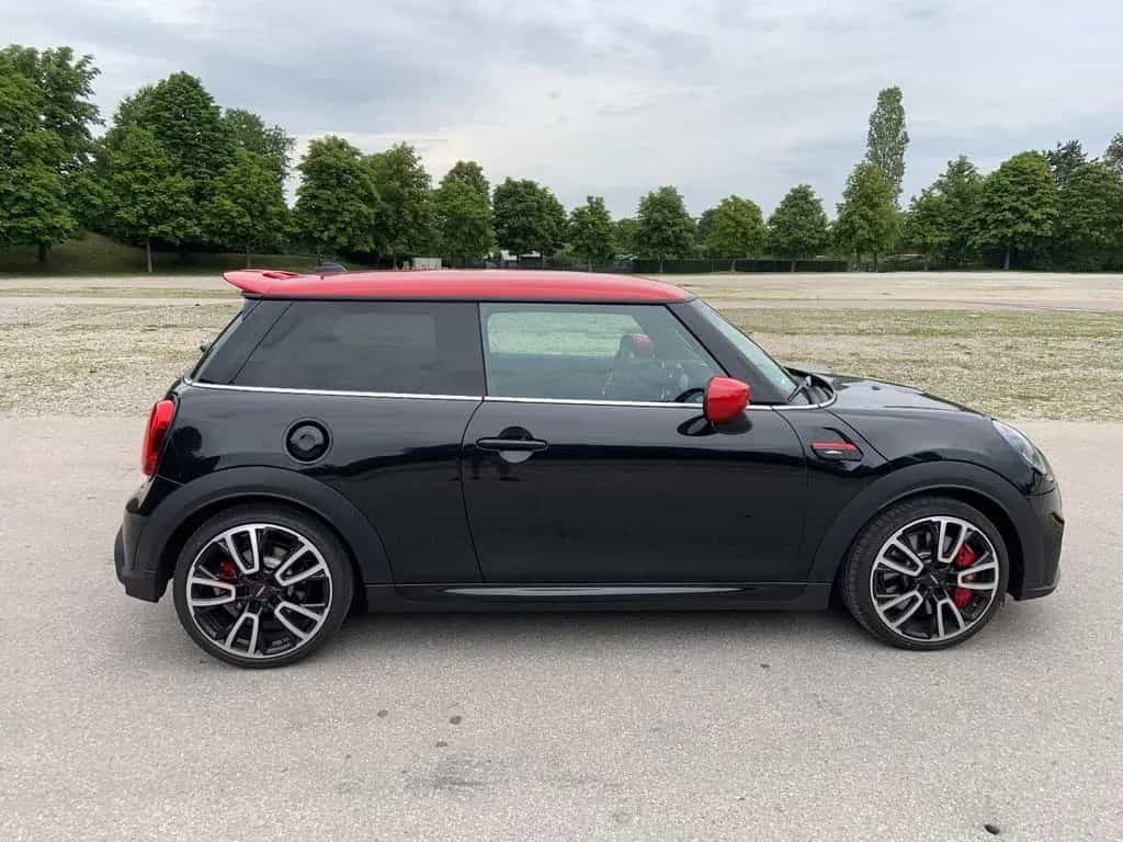 MINI John Cooper Works Sommerauto TÜV neu 1. Hand 02/2023-photo-3