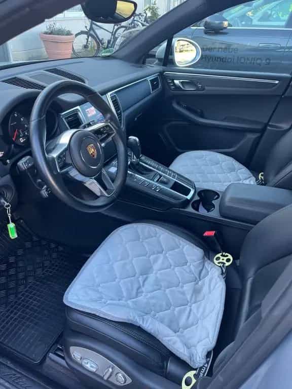 Porsche Macan - - 05/2018-photo-1