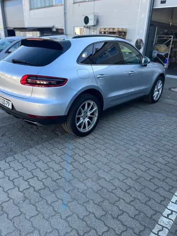 Porsche Macan - - 05/2018-photo-3
