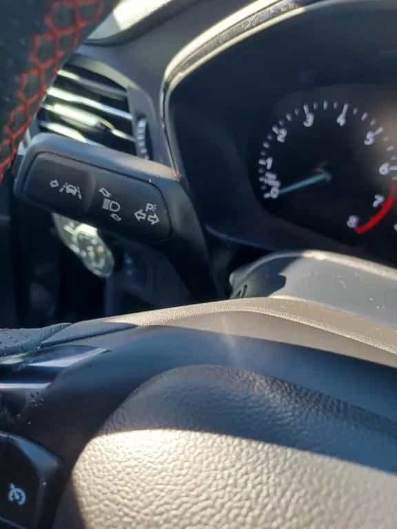 Ford Focus 1,5 ** ST Line / LED ** mit Garantie 02/2020-photo-17