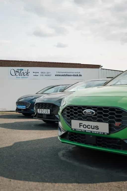 Ford Focus 1,5 ** ST Line / LED ** mit Garantie 02/2020-photo-27