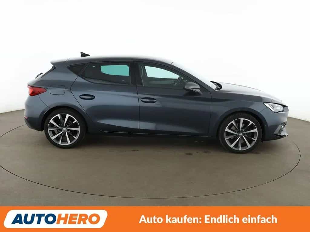 Seat Leon 1.5 eTSI ACT FR Aut.*NAVI*LED*ACC*CAM*PDC* 06/2020-photo-6